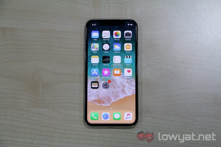 iPhone X
