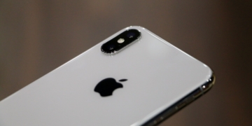 iphone x hands on 5