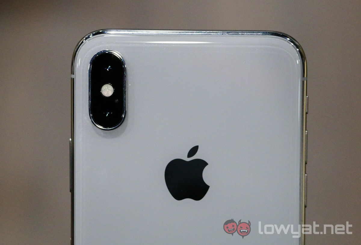 iPhone X