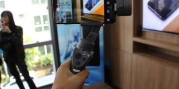 DJI Osmo Mobile 2 with Honor View10