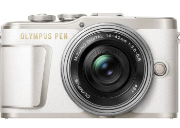 Olympus EPL9 Pen OM System