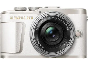 Olympus EPL9 Pen OM System