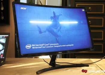 Acer ED242QR