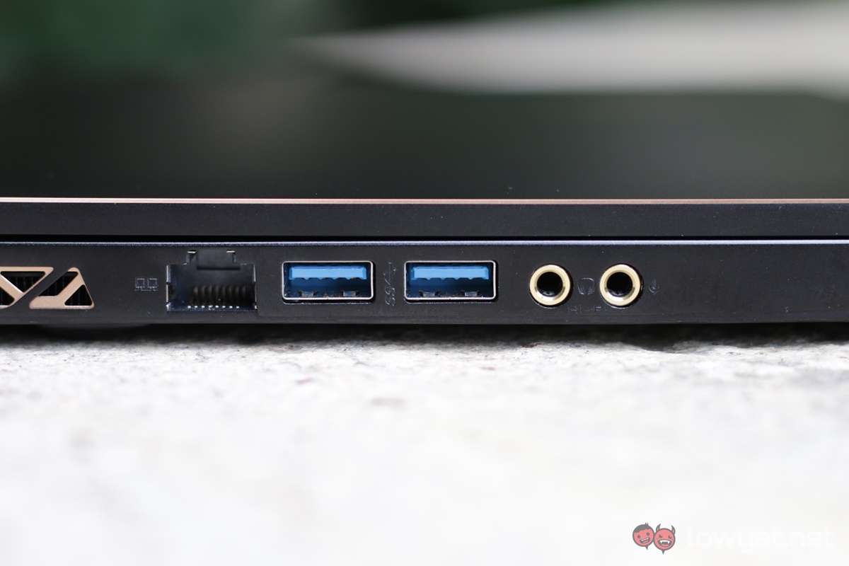 msi gs65 stealth ports 1 2