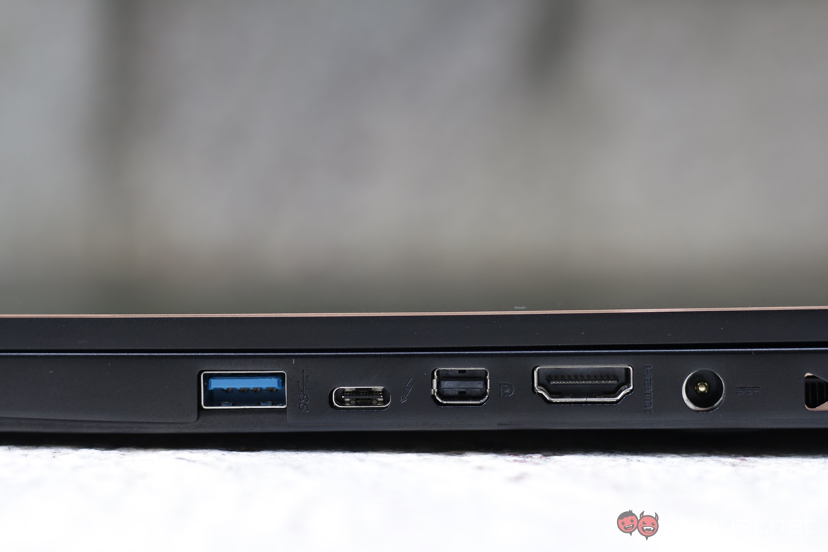 msi gs65 stealth ports 2 2