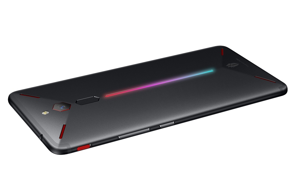 The Red Magic Phone Is Here: A Gaming Smartphone With RGB Strip And New ...