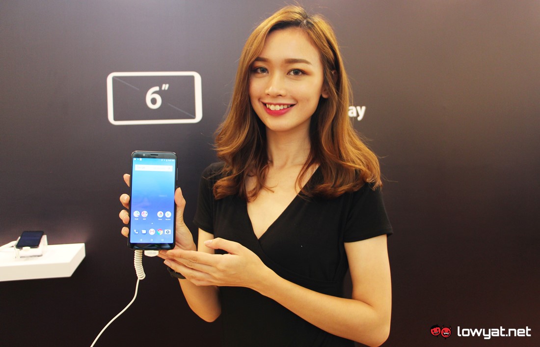ASUS ZenFone Max Pro M1