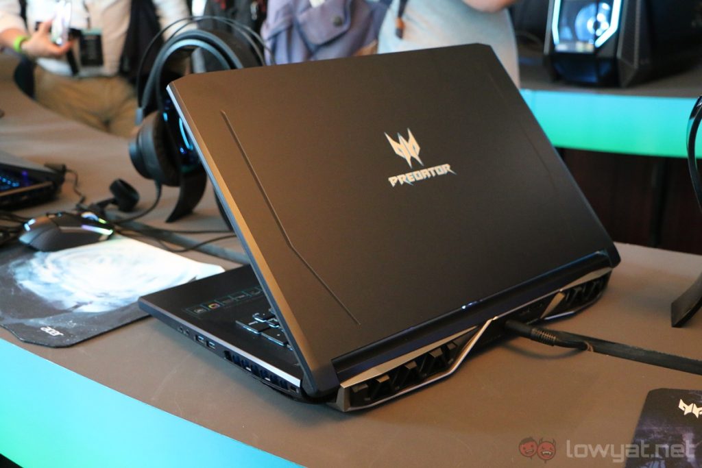Acer Predator Helios 500 Hands On: A Large Gaming ...