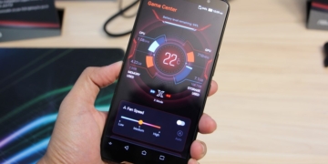 ASUS ROG Phone Hands On 07