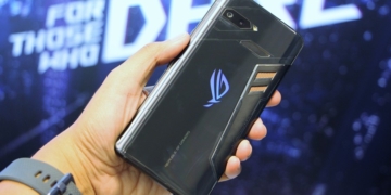 ASUS ROG Phone Hands On 44
