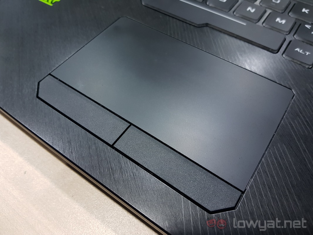 ASUS ROG Strix HERO II trackpad closeup