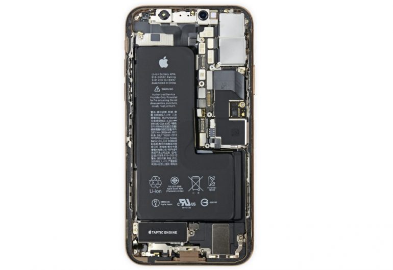 Apple Will Now Begrudgingly Repair iPhones with Unofficial Batteries