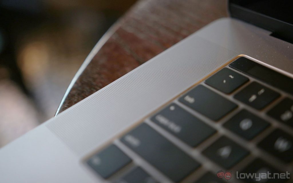 apple macbook pro 15 2018 review 9