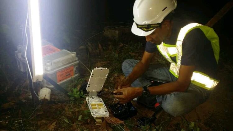 tm-cherating-cable-repair-01