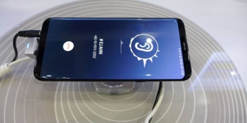 Samsung sound on display