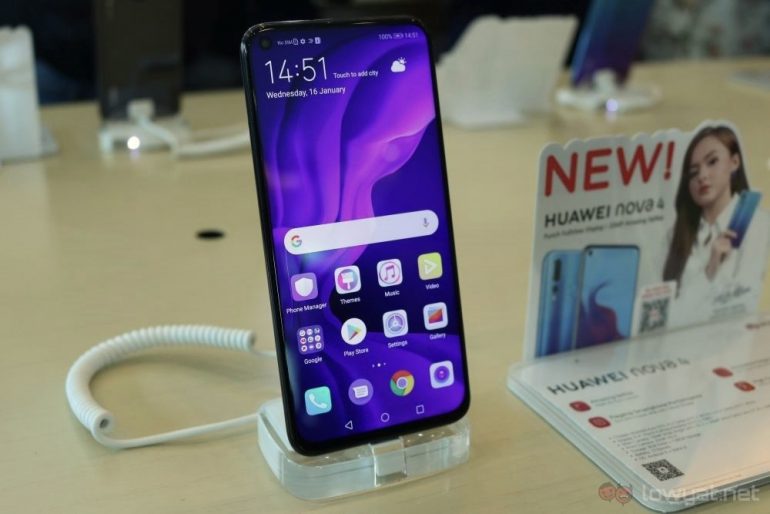 USA govt staff told to continue blacklisting Huawei