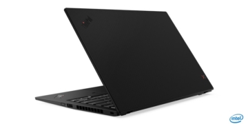 Lenovo ThinkPad X1 Carbon with carbon lid