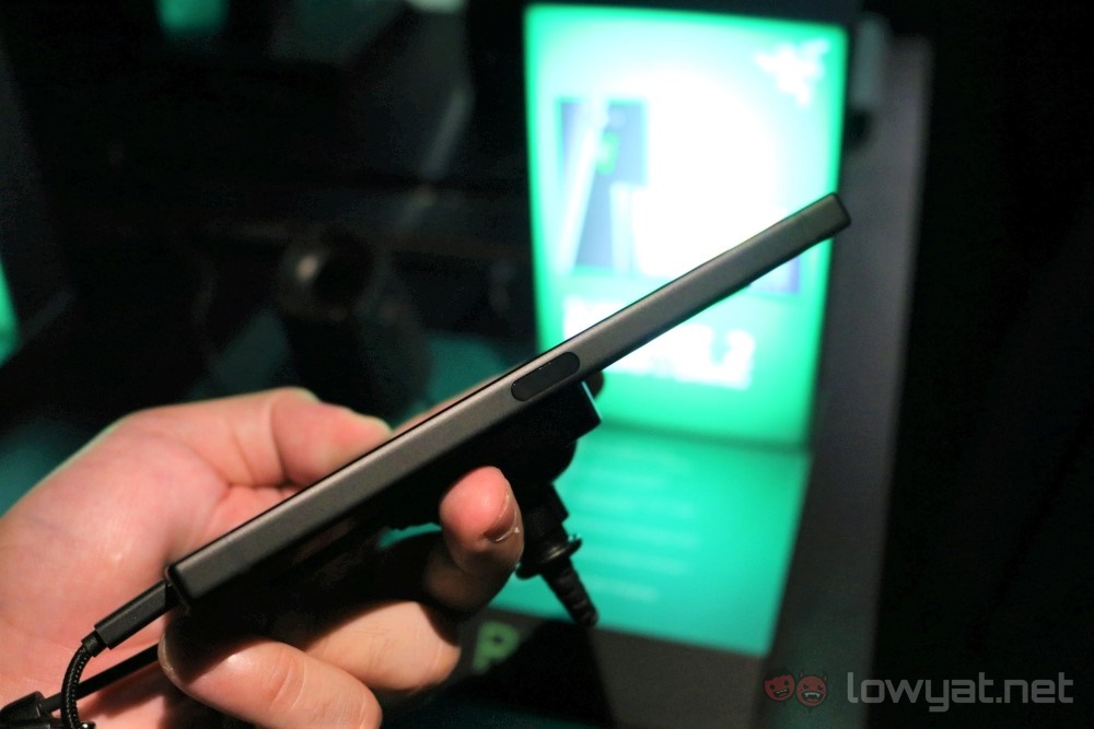 Razer Phone 2 fingerprint sensor adjusted