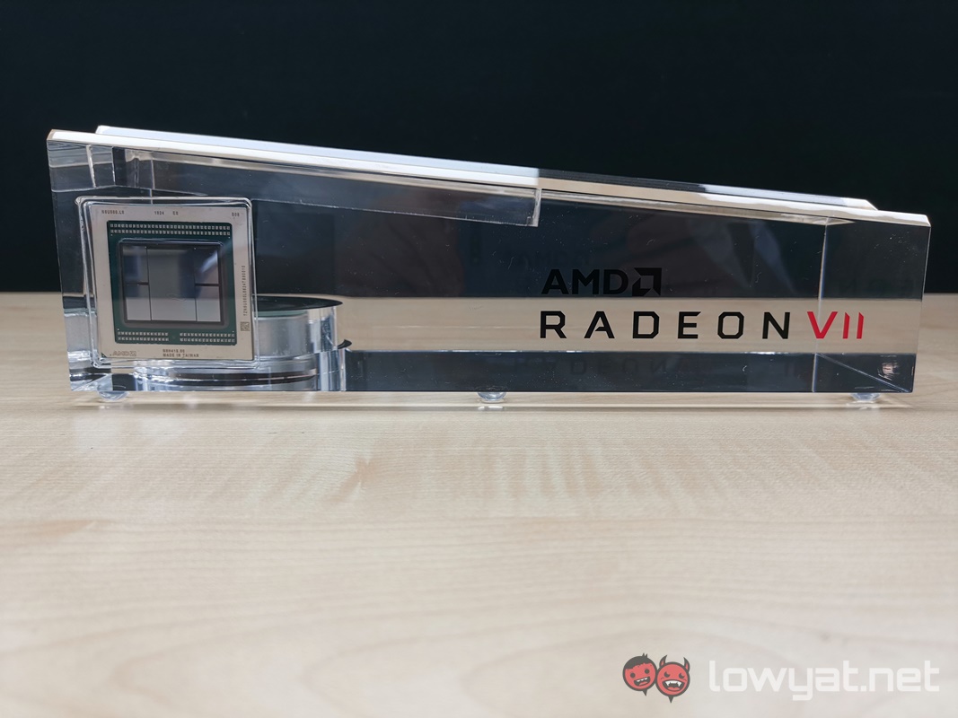 AMD Radeon VII stand