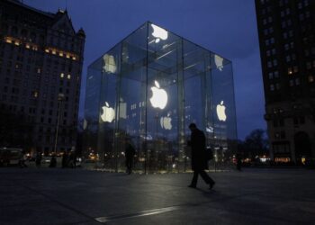 Apple Store NY