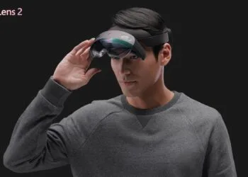 HoloLens 2