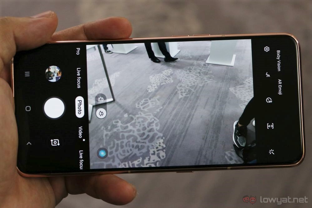 Samsung Galaxy A80 camera