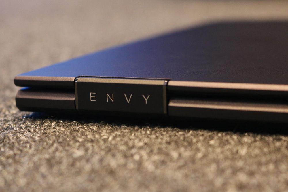 HP Envy x360 hinge