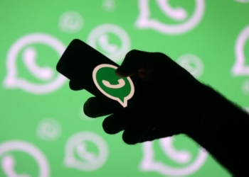 WhatsApp Facebook App