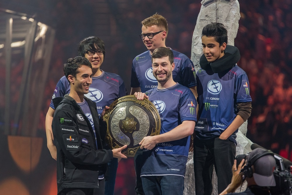 Evil Geniuses with the Aegis at The International 2015 1