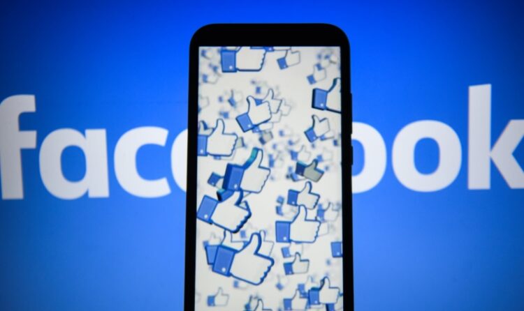 Facebook Instagram Whatsapp