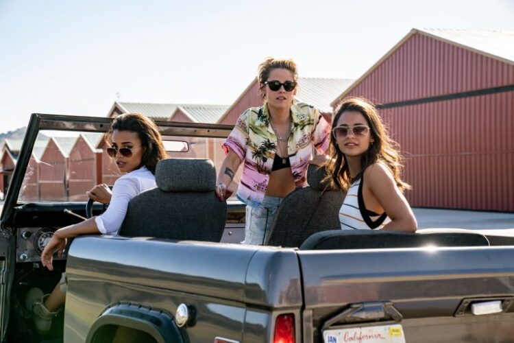 Charlie's Angels review