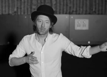 Radiohead Lotus Flower MV