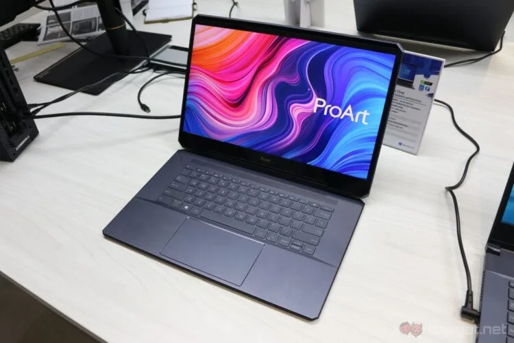 ASUS ProArt StudioBook One