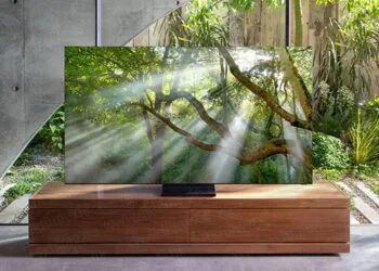 Samsung bezel-less TV 4K