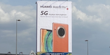 huawei mate 30 pro 5g billboard subang 01