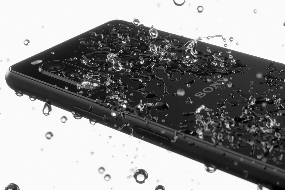 Sony Xperia 10 II water resist
