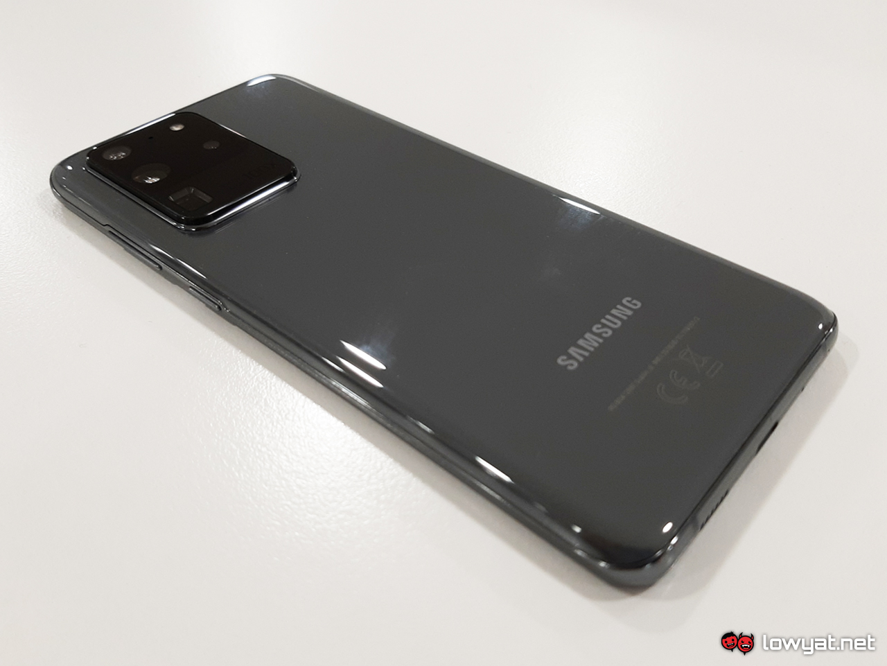 Samsung Galaxy S20 Ultra Review 13