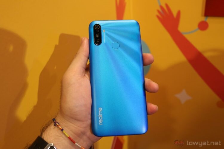 realme C3 back