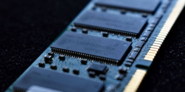 Infineon RAM 800