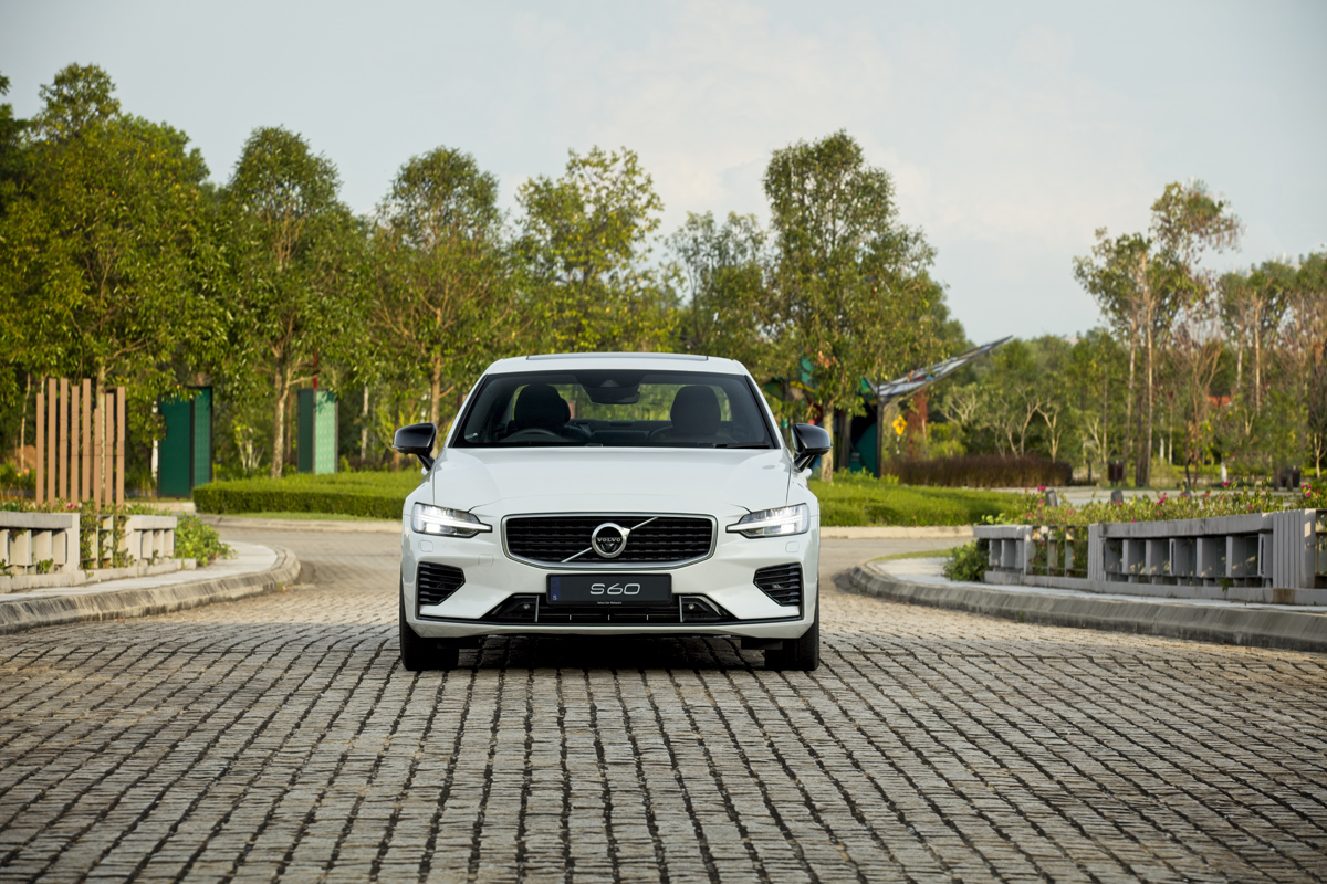 Volvo S60 T8 CKD Launched In Malaysia 1