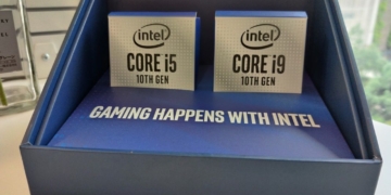 Intel Core i9 10900K packaging