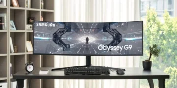 Samsung Odyssey G9 curved gaming monitor 800