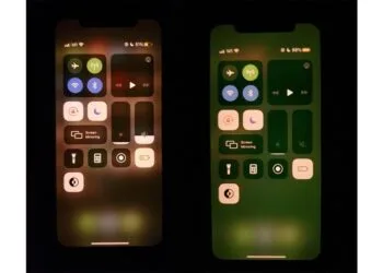 iPhone Green Tint