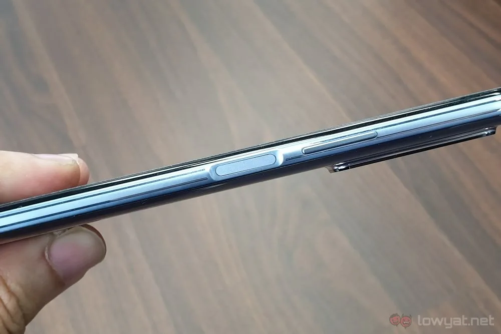 Huawei nova 7 SE fingerprint marked