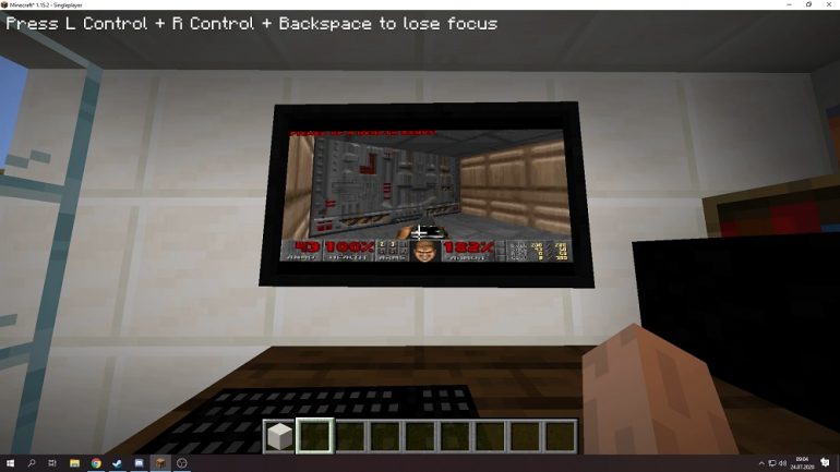You Can Now Play DOOM on a Windows 95 PC Inside Minecraft