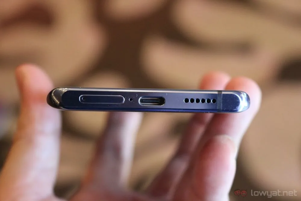 Vivo X50 Pro bottom