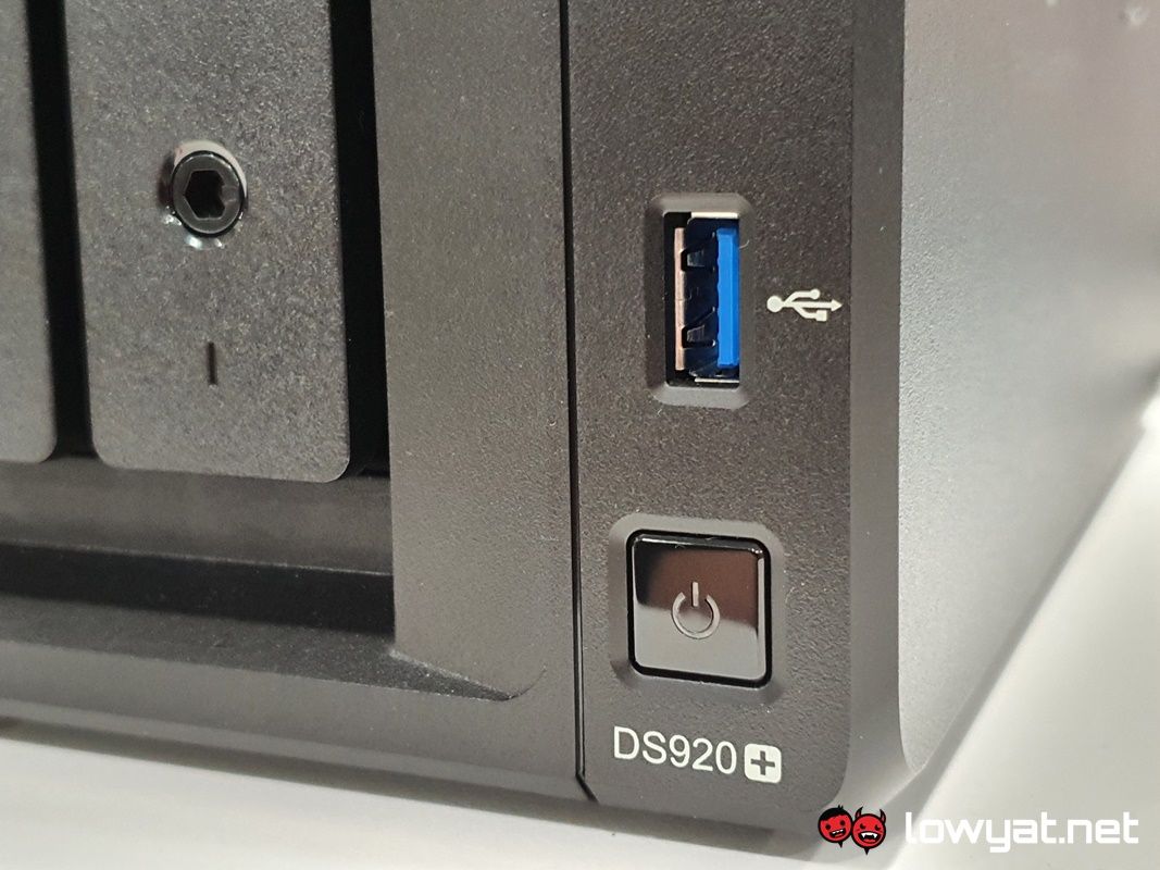 Synology DS920 ports 1