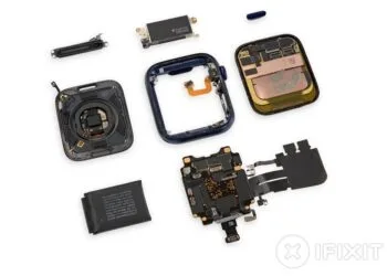 Apple Watch Series 6 teardown