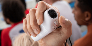 Canon Unveils PowerShot Zoom Monocular Camera Malaysia