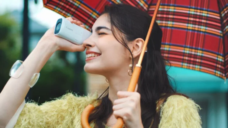 Canon Unveils PowerShot Zoom Monocular Camera